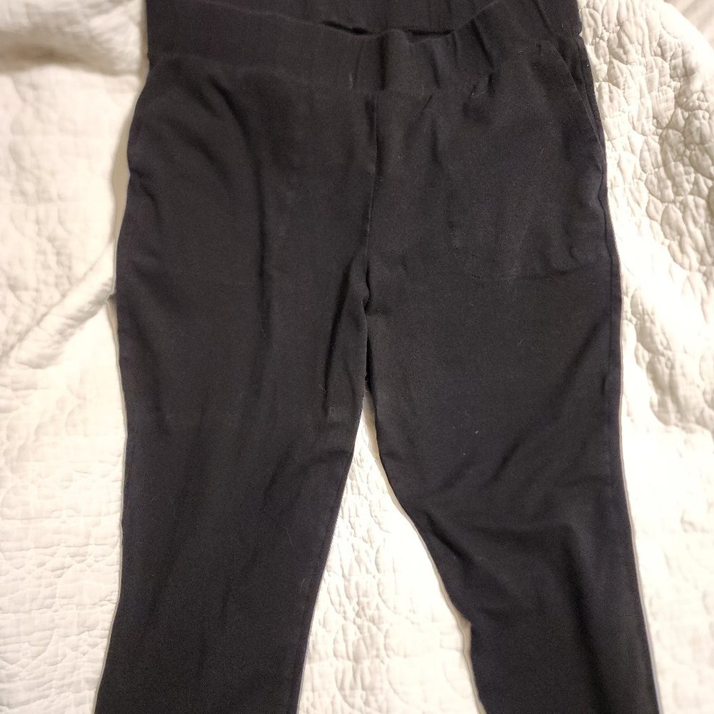 Torrid cropped leggings with pockets